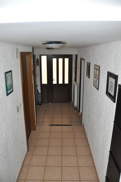 Rooms Svalina (Adults Only) Грожнян Экстерьер фото